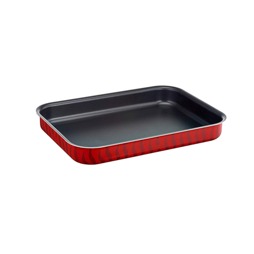 Red Trefoil Rectangular Casserole M30